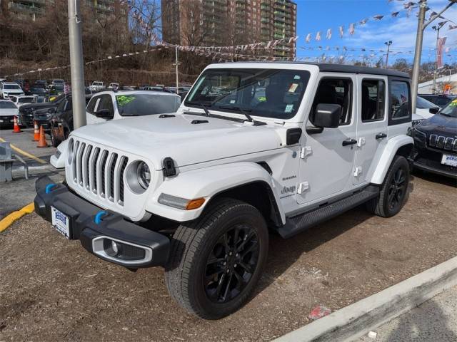 2023 Jeep Wrangler Unlimited 4xe Sahara 4WD photo