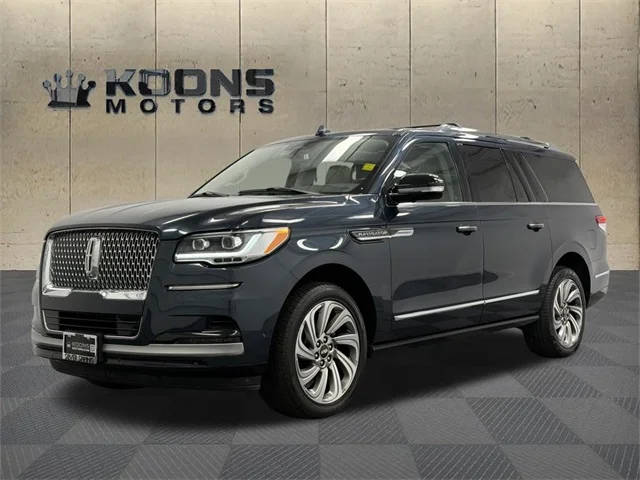 2022 Lincoln Navigator L Reserve 4WD photo