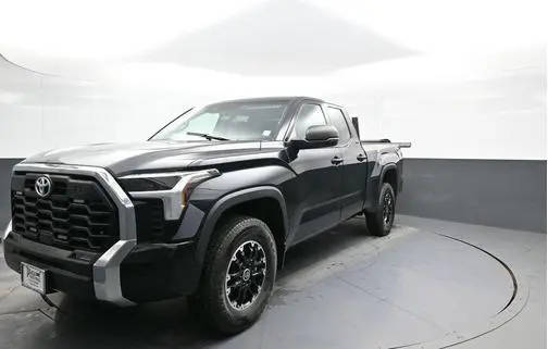 2023 Toyota Tundra SR5 4WD photo