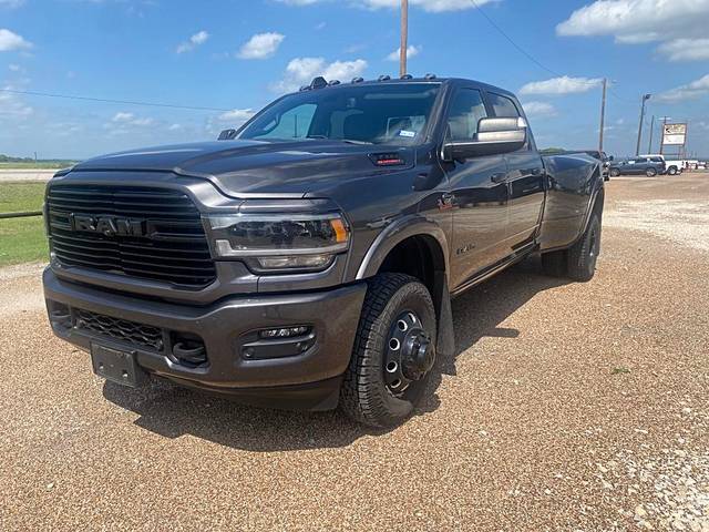 2022 Ram 3500 Laramie 4WD photo