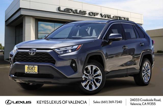 2022 Toyota RAV4 XLE Premium FWD photo