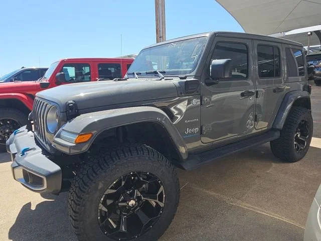 2023 Jeep Wrangler Unlimited 4xe Sahara 4WD photo