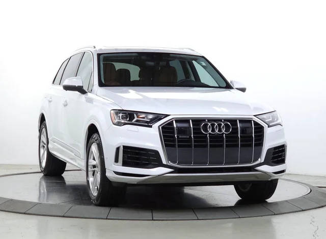 2023 Audi Q7 Premium Plus AWD photo