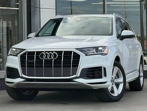 2023 Audi Q7 Premium AWD photo