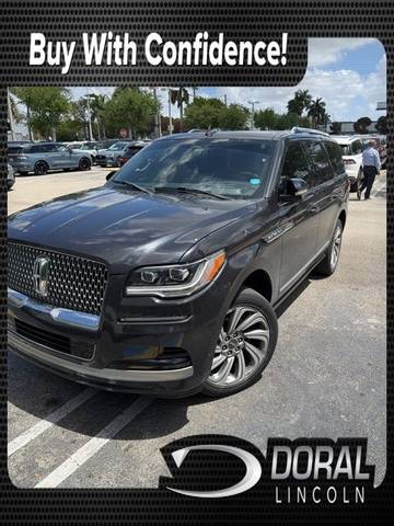 2022 Lincoln Navigator Reserve RWD photo