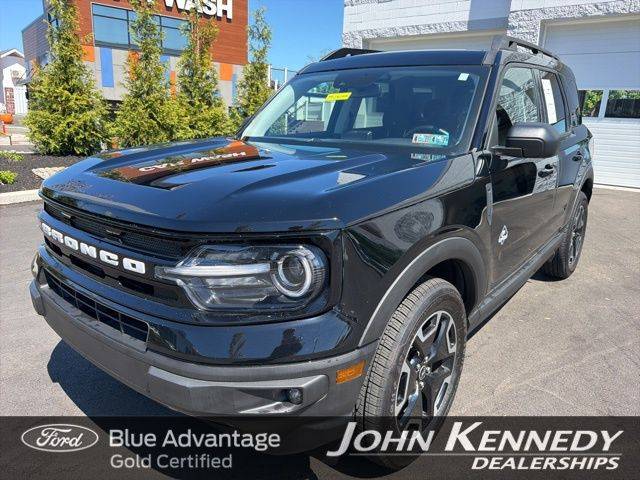 2022 Ford Bronco Sport Outer Banks 4WD photo