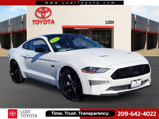 2022 Ford Mustang GT Premium RWD photo