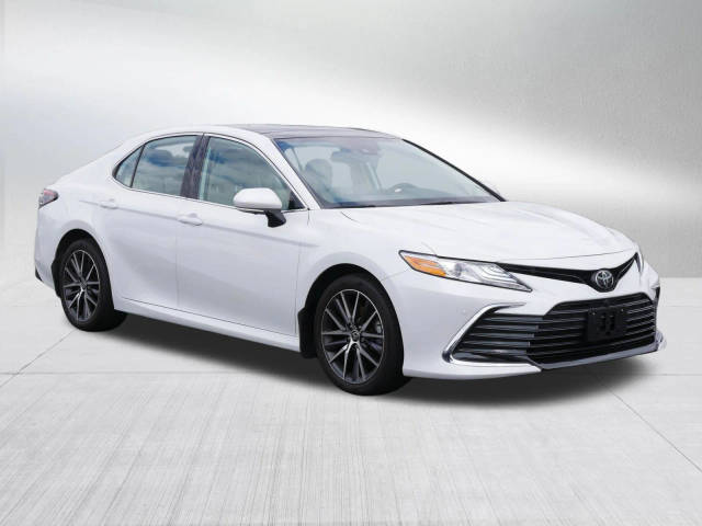 2023 Toyota Camry XLE AWD photo