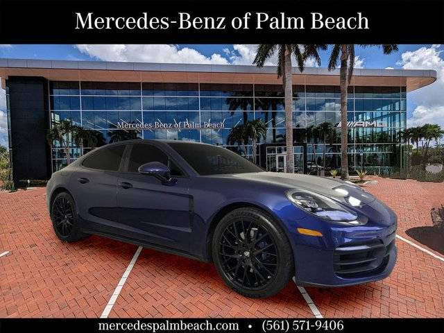 2022 Porsche Panamera RWD photo