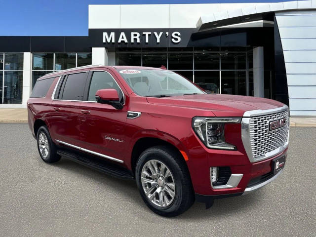 2023 GMC Yukon XL Denali 4WD photo