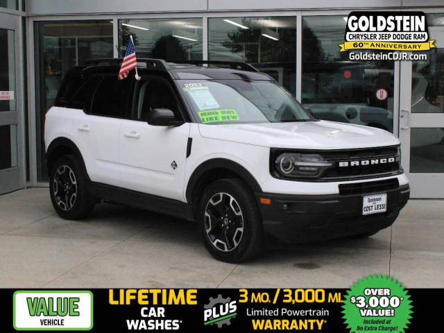 2022 Ford Bronco Sport Outer Banks 4WD photo