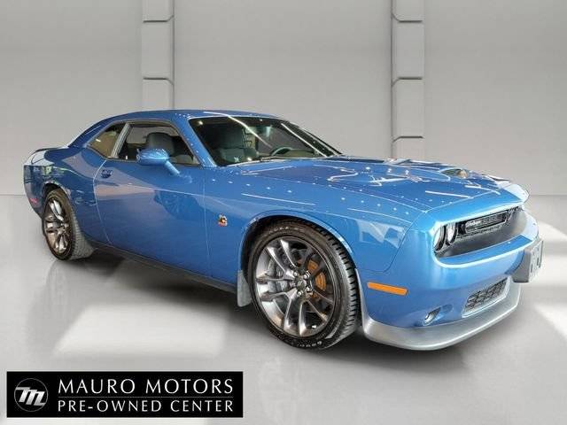 2022 Dodge Challenger R/T Scat Pack RWD photo