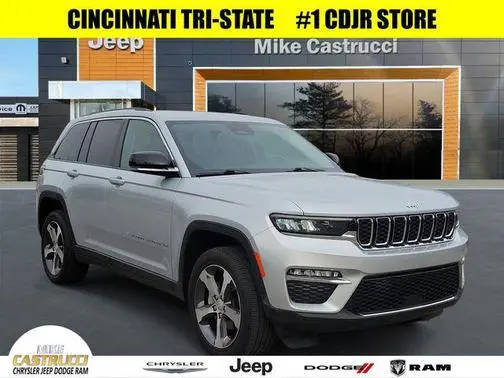 2023 Jeep Grand Cherokee Limited 4WD photo