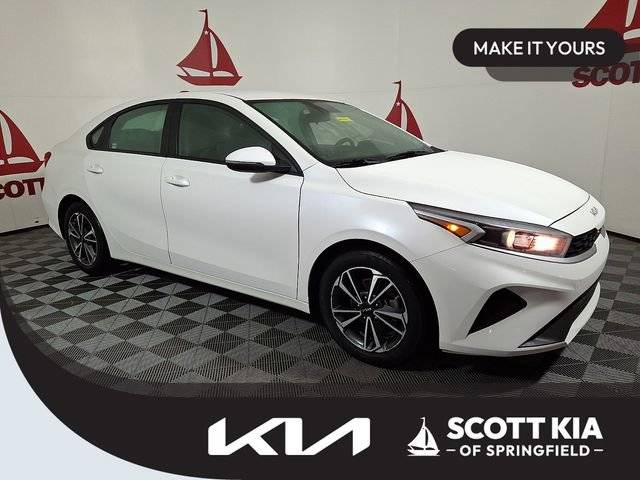 2023 Kia Forte LXS FWD photo