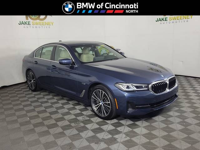 2023 BMW 5 Series 530e xDrive AWD photo