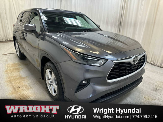 2022 Toyota Highlander LE AWD photo
