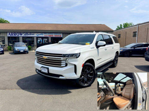 2023 Chevrolet Suburban High Country 4WD photo