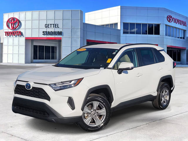 2022 Toyota RAV4 Hybrid XLE AWD photo