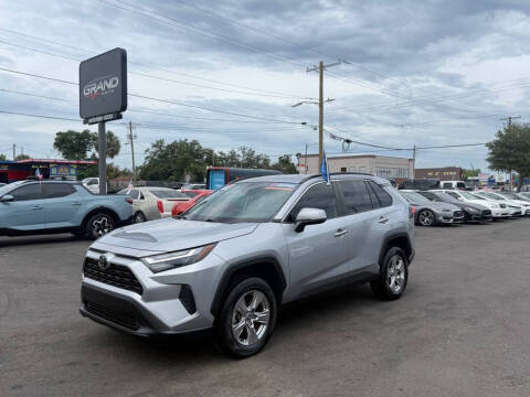 2022 Toyota RAV4 XLE FWD photo