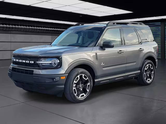 2022 Ford Bronco Sport Outer Banks 4WD photo