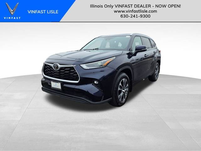 2022 Toyota Highlander XLE AWD photo