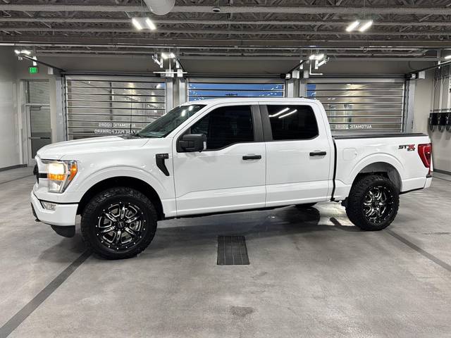 2022 Ford F-150 XL 4WD photo