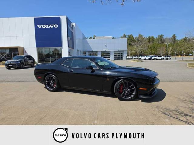 2022 Dodge Challenger R/T Scat Pack RWD photo