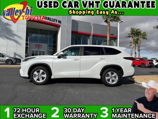 2023 Toyota Highlander L FWD photo