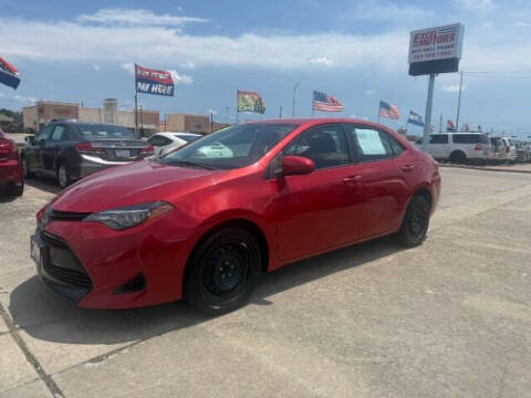 2019 Toyota Corolla LE FWD photo