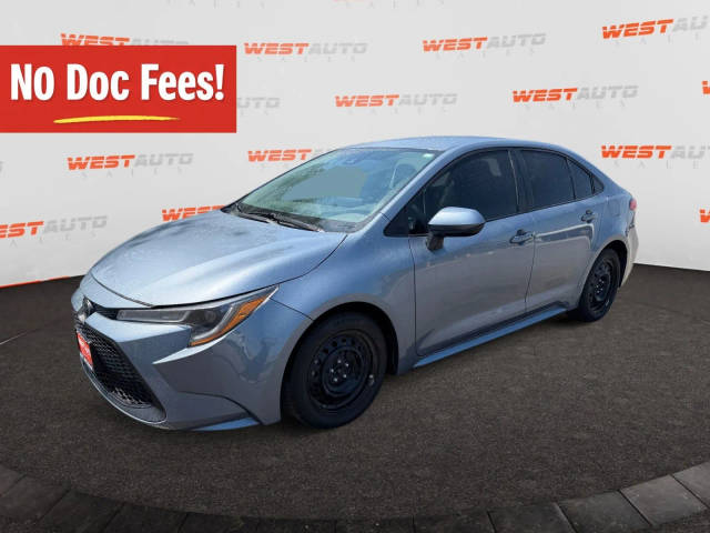 2022 Toyota Corolla LE FWD photo