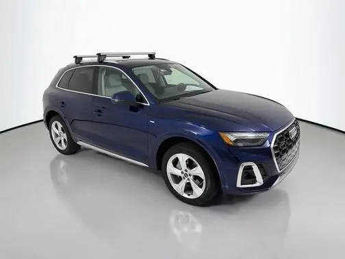 2023 Audi Q5 S line Prestige AWD photo