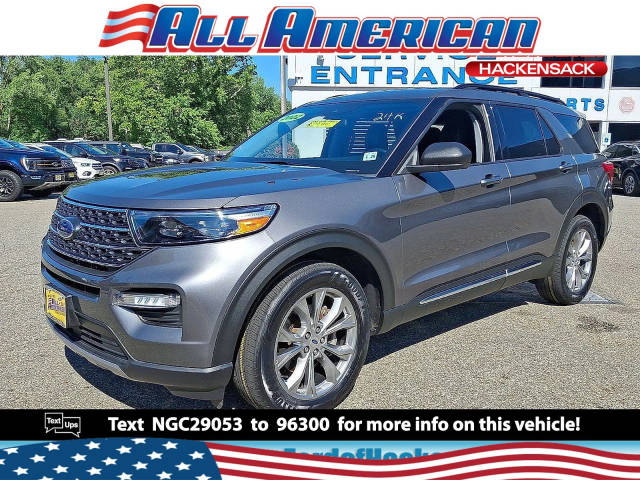 2022 Ford Explorer XLT 4WD photo
