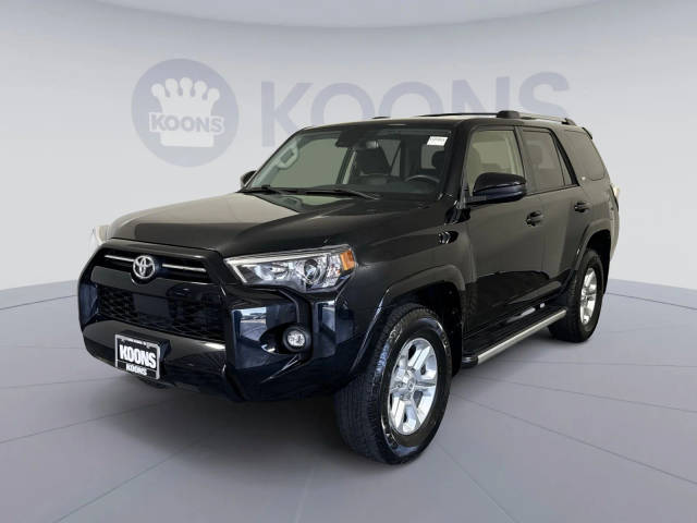 2023 Toyota 4Runner SR5 4WD photo