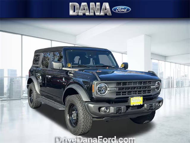 2022 Ford Bronco 4 Door Black Diamond 4WD photo