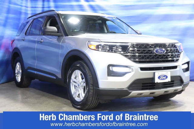 2022 Ford Explorer XLT 4WD photo