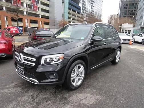 2023 Mercedes-Benz GLB-Class GLB 250 AWD photo