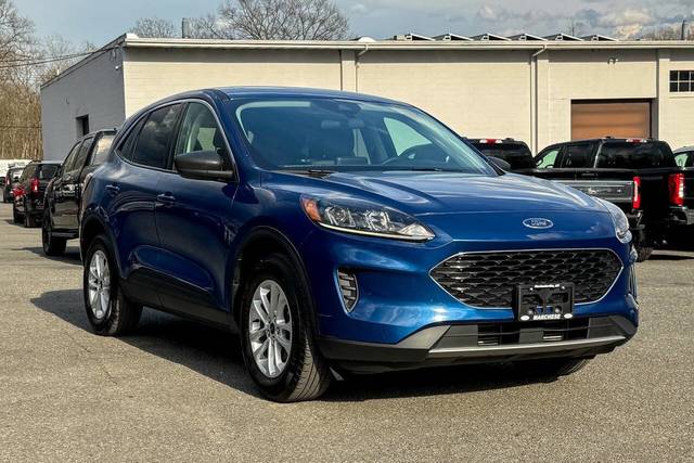 2022 Ford Escape SE AWD photo