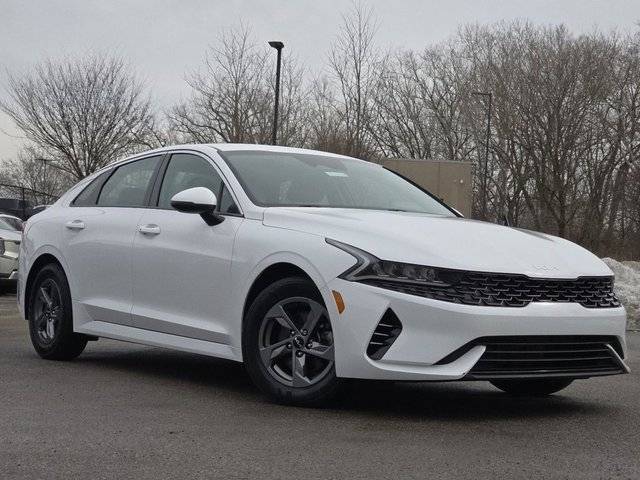 2023 Kia K5 LXS FWD photo