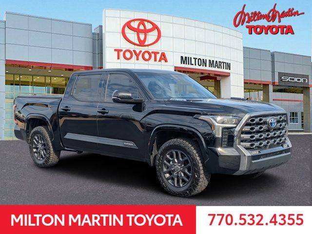 2022 Toyota Tundra Platinum Hybrid 4WD photo