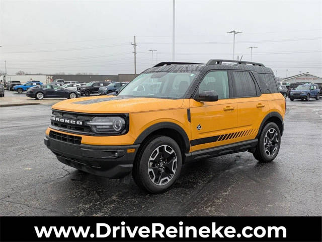 2022 Ford Bronco Sport Outer Banks 4WD photo