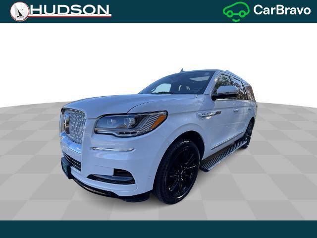 2022 Lincoln Navigator Reserve 4WD photo