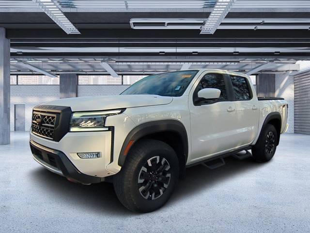 2023 Nissan Frontier PRO-4X 4WD photo