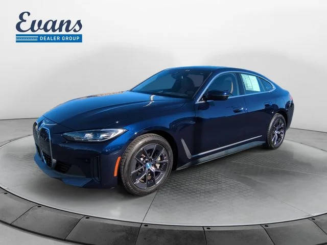 2023 BMW i4 eDrive40 RWD photo