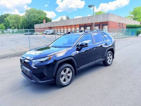 2022 Toyota RAV4 XLE AWD photo