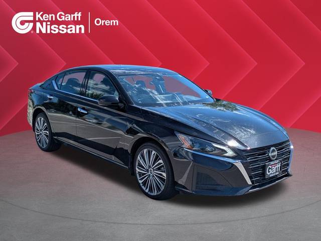 2023 Nissan Altima 2.5 SL AWD photo