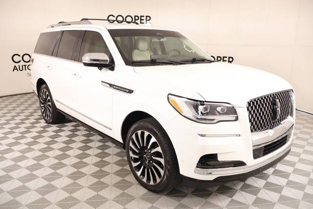 2022 Lincoln Navigator Black Label 4WD photo