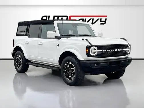 2022 Ford Bronco 4 Door Outer Banks 4WD photo