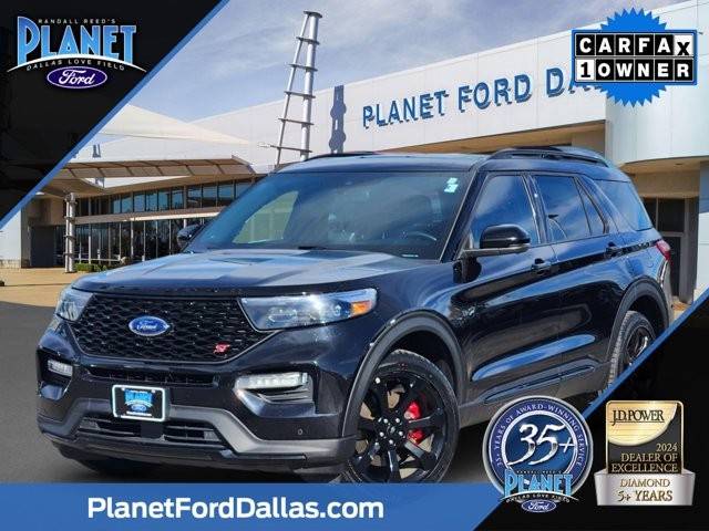 2022 Ford Explorer ST 4WD photo