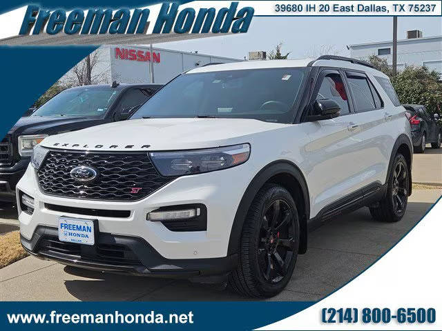 2022 Ford Explorer ST 4WD photo