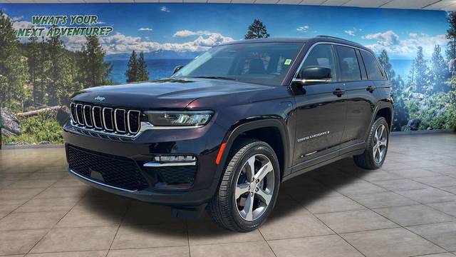2022 Jeep Grand Cherokee 4WD photo